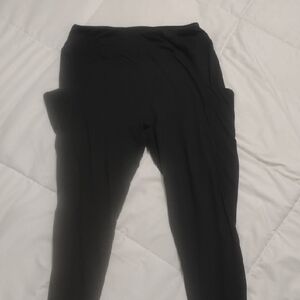 Black High-Rise Women's Leggings